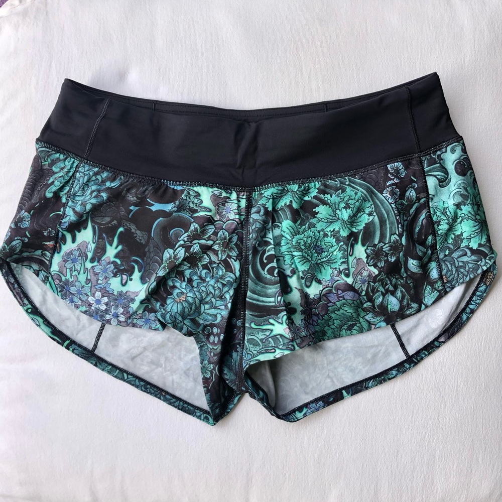 Lululemon Run Speed Short - Size 6